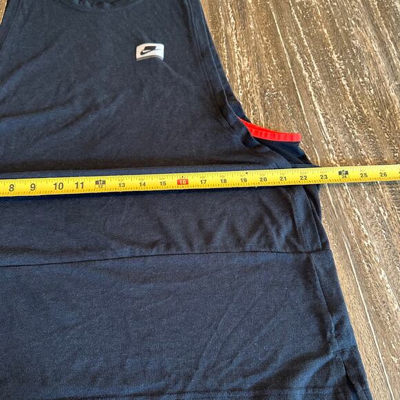 Men’s Nike Sports Tank Top & Sweatpant Joggers 2-Piece Set, L (Tank) M (Pants) - Picture 8 of 16